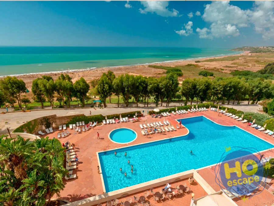 Paradise Beach Resort