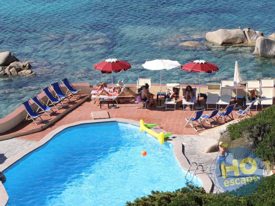 Club Esse Shardana Piscina a Picco sul mare