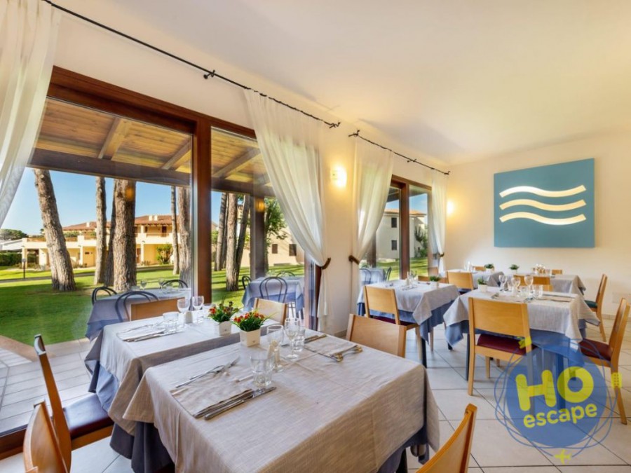 BLU HOTEL LACONIA VILLAGE