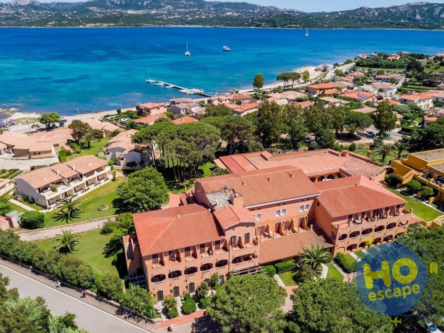 BLU HOTEL LACONIA VILLAGE