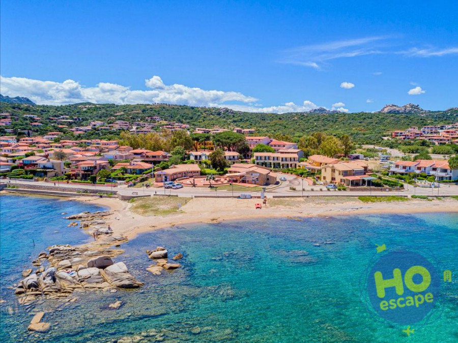 BLU HOTEL LACONIA VILLAGE