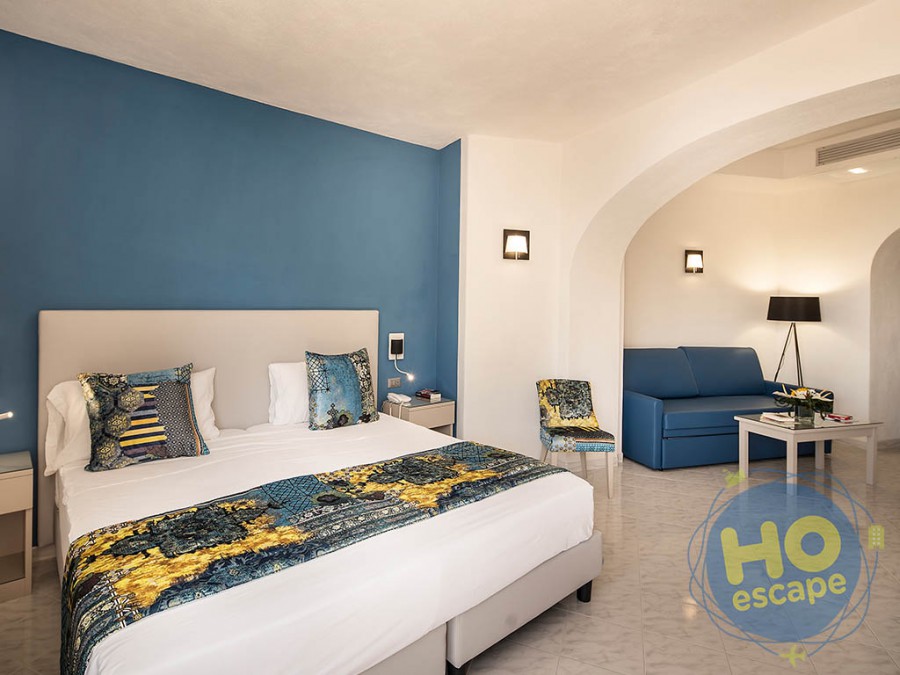 Junior Suite Vista Mare: atmosfere intime ed eleganti di una grande villa sul mare