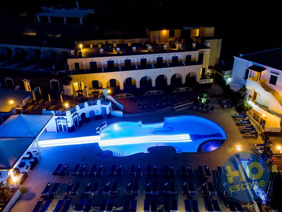 Club Hotel President Foto serale della piscina violino