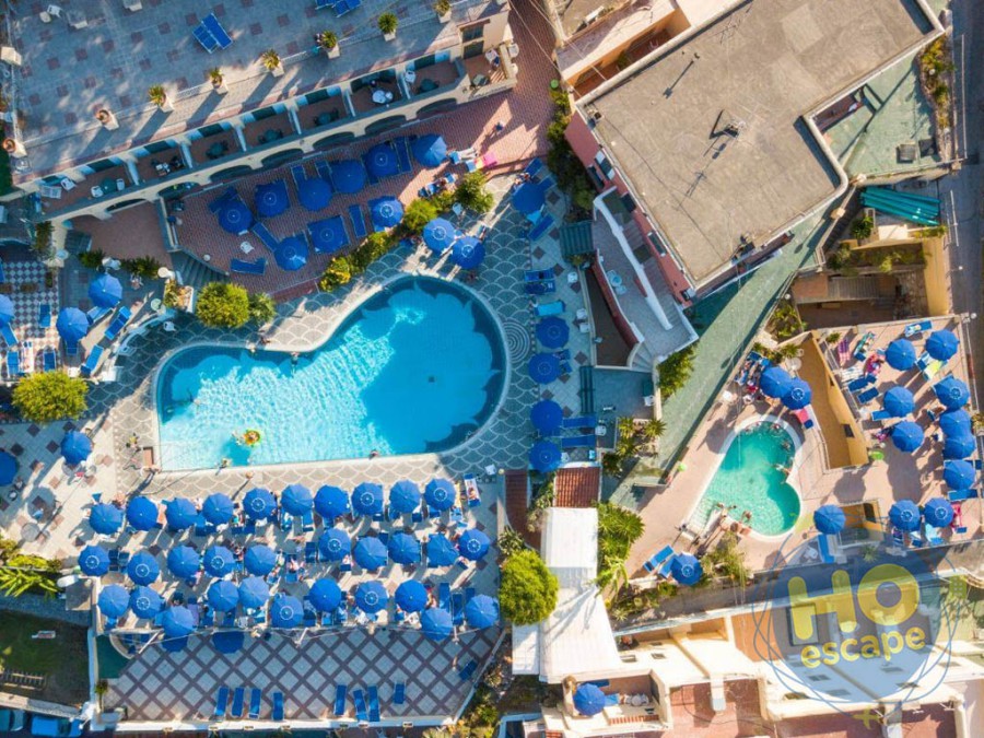 Club Hotel President