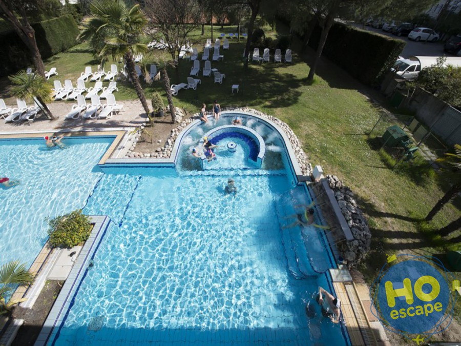 Piscina Esterna Hotel Terme Milano