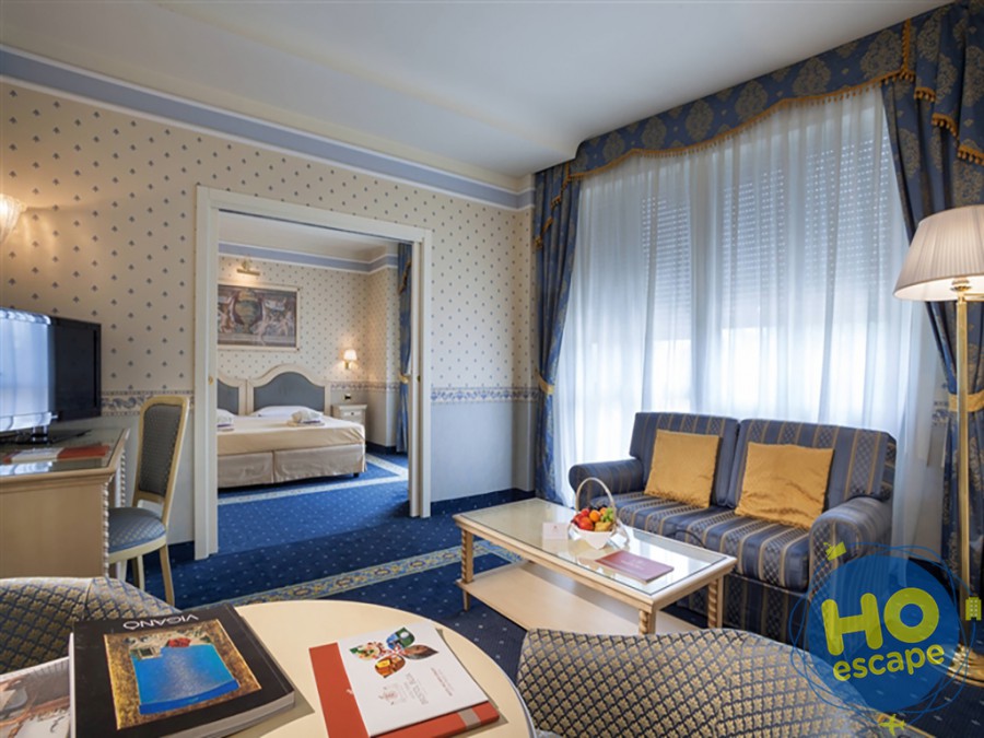 Suite Hotel Bristol Buja